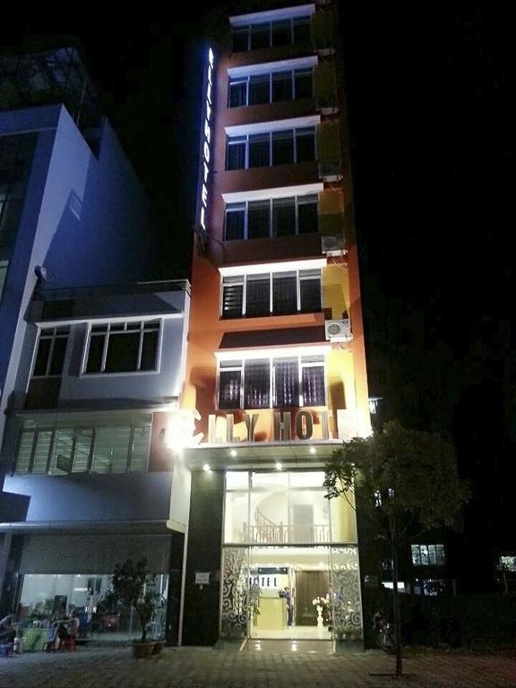 Elly Hotel Hanoi Bagian luar foto